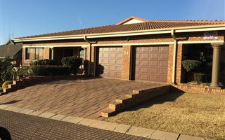 4 Bedroom House in Roberts Estate