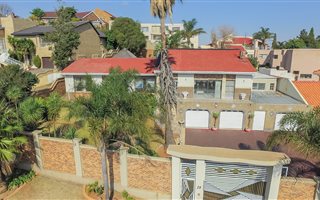 4 Bedroom House in Bassonia