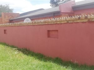 3 Bed House in Eldorado Park