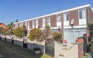 2 Bedroom Duplex in Horison