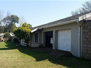 4 Bed House in West Riding