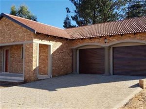 3 Bed Townhouse in Riversdale