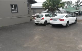 60 m² Commercial space in Malvern
