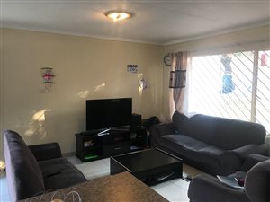 3 Bed Townhouse in Country View