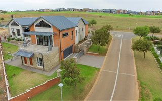 4 Bedroom House in Copperleaf