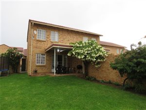 2 Bed Duplex in The Reeds