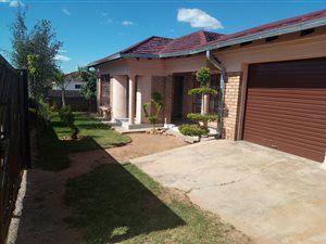 4 Bed House in Mankweng