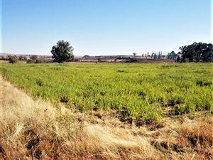 2974 m² Land available in Hobhouse