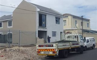 5 Bedroom House in Rondebosch East