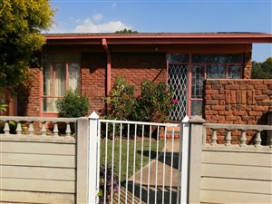 2 Bed Townhouse in Hermanstad