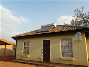 2 Bedroom House in The Orchards