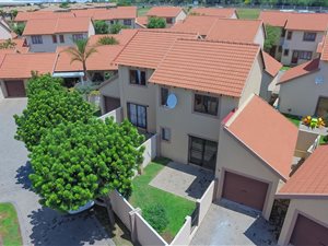 2 Bedroom House in Noordwyk