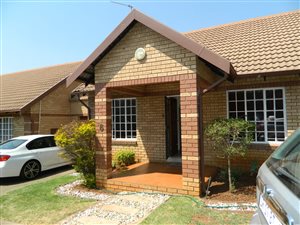 2 Bed Townhouse in Clubview
