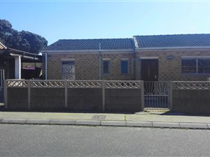 3 Bed House in Lentegeur