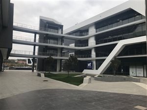 437 m² Office Space in Doringkloof