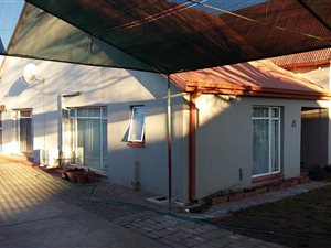 3 Bedroom House in Aliwal North