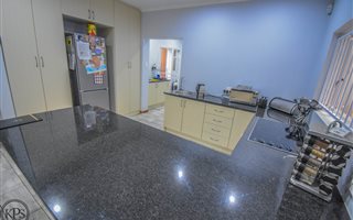 3 Bedroom House in Wierda Park