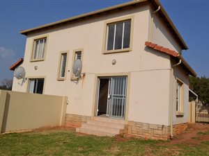 2 Bed Duplex in North Riding AH