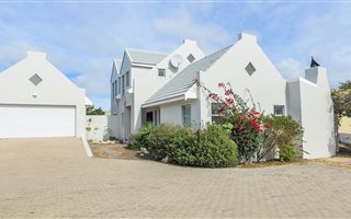 3 Bedroom House in Myburgh Park