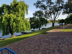 411 m² Land available in Vanderbijlpark Central