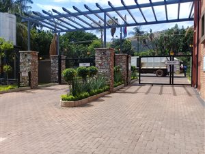 2 Bed Apartment in Florauna