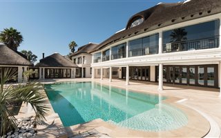 10800 m² Commercial space in Shelley Point