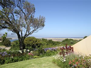 4 Bed Apartment in Plettenberg Bay