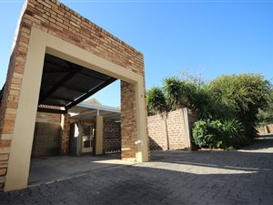 2 Bed Townhouse in Wilgeheuwel