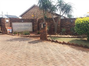 3 Bed House in The Orchards