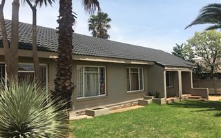 4 Bedroom House in Randfontein Central