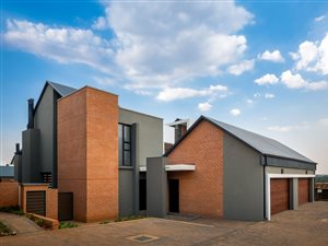 3 Bed Duplex in Southdowns