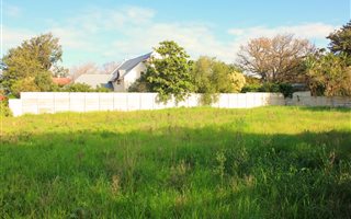 1148 m² Land available in Haumannshof