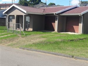 3 Bedroom House in Umlazi