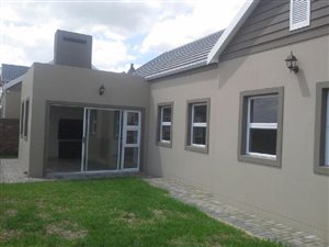 3 Bed House in Riverspray Lifestyle Estate