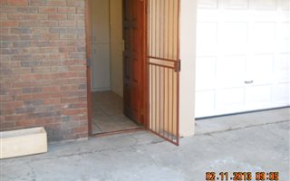 Townhouse in Bellville Central