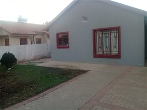 2 Bed House in Soshanguve