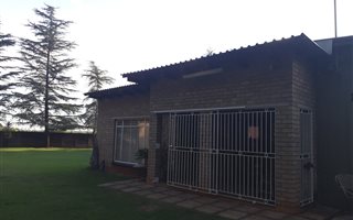 2.8 ha Farm in Boltonwold