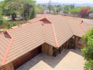 3 Bed House in Waterkloof Glen