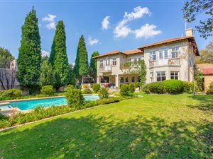 4 Bed House in Fourways Gardens
