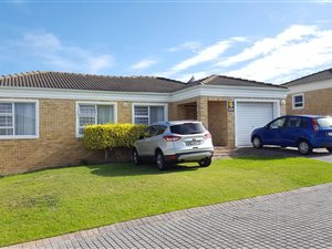 3 Bed Townhouse in Brentwood Park