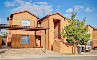 2 Bedroom House in Honeydew