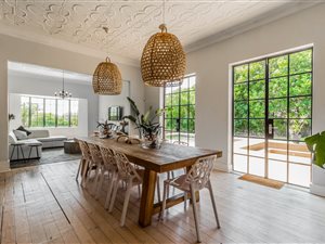 4 Bed House in Lakefield