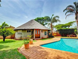 1 Bedroom Simplex in Wilgeheuwel