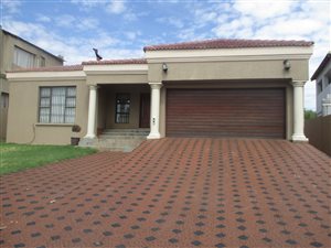 4 Bed House in Liefde en Vrede