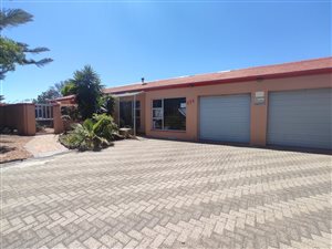 5 Bed House in Tygerdal