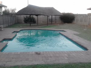 3 Bed House in Flora Gardens