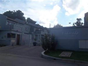 3 Bed Apartment in Oaklands