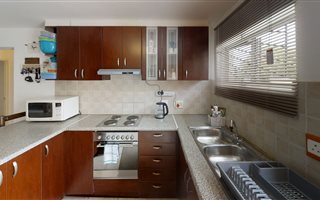 2 Bedroom Apartment in Ruyterwacht