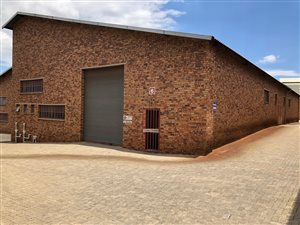 350 m² Industrial space in Roodepoort Central