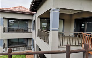 4 Bedroom House in Westbrook